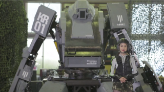 Illustration for article titled I Just Assembled a $2 Million Mecha. It's Glorious.